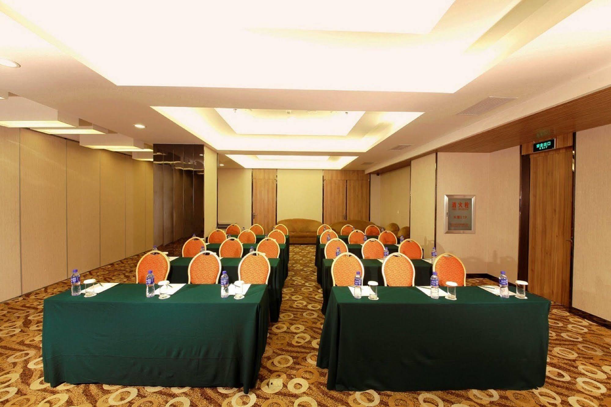 Holiday Inn City Centre Harbin Eksteriør bilde