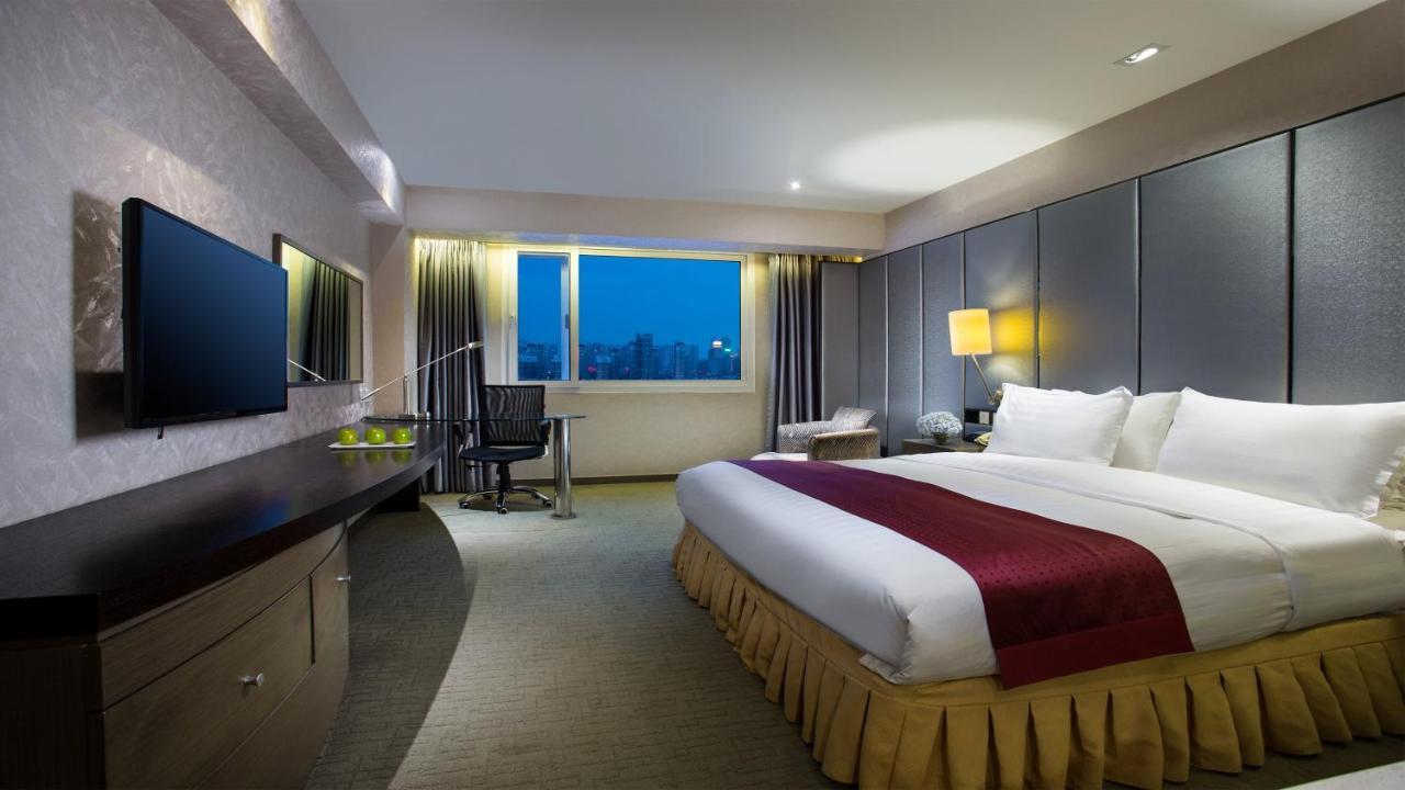 Holiday Inn City Centre Harbin Eksteriør bilde